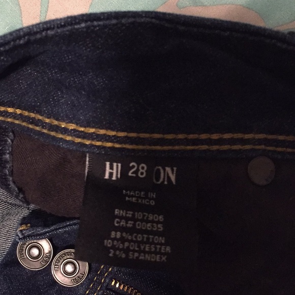 Hudson - Picture 4 of 4